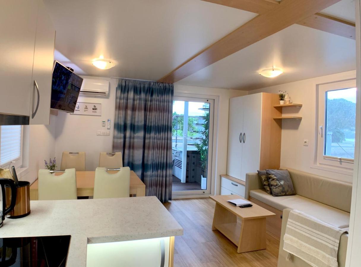 Bellavista Houseboat Apartment Portorose Eksteriør bilde